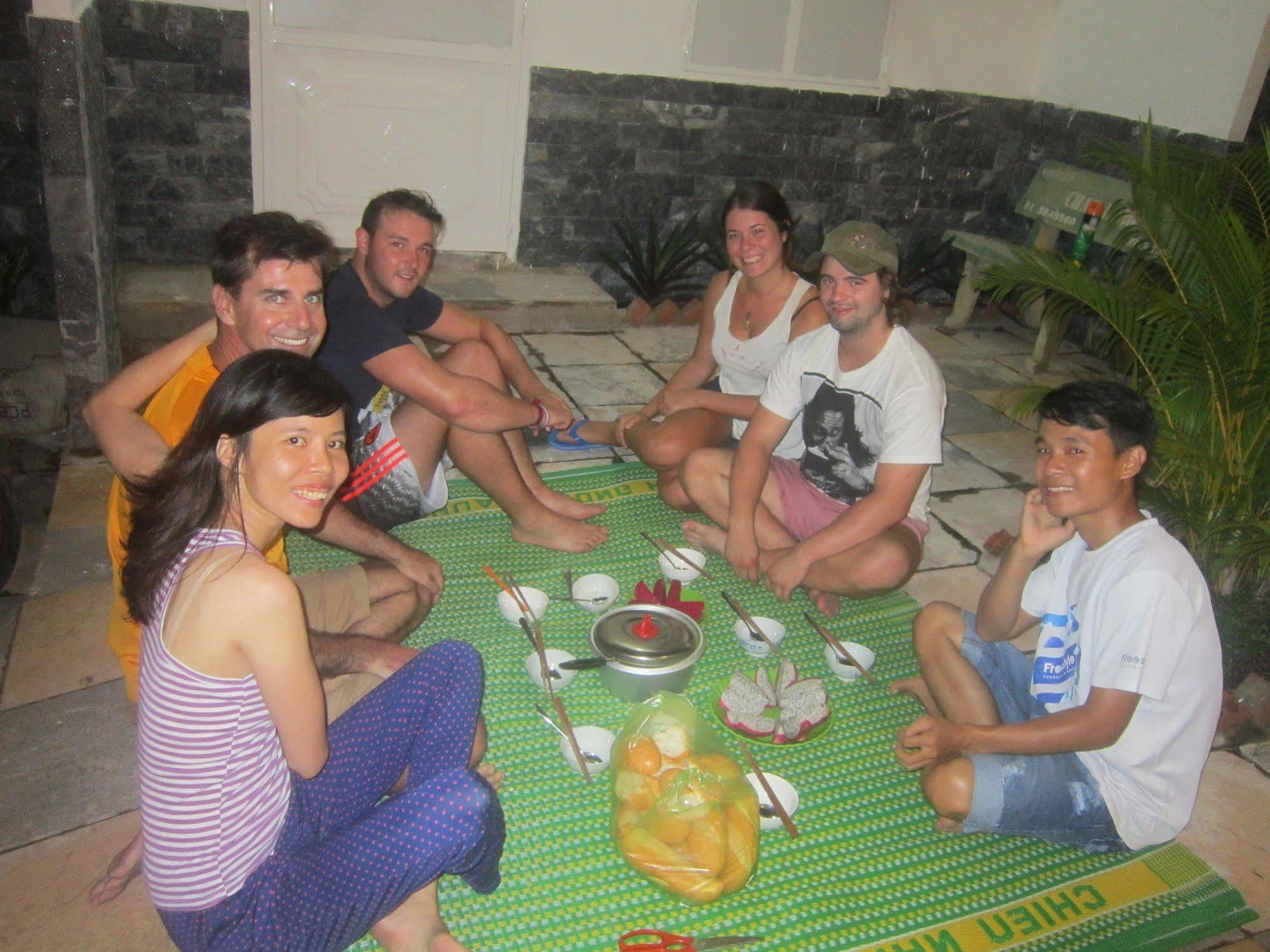 Be Home Hostel 두옹 동 외부 사진